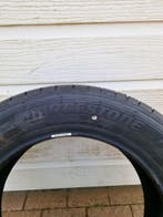 215/60/17C Bridgestone Zomerbanden 2X, Auto-onderdelen, Banden en Velgen, 17 inch, Band(en), Zomerbanden, Bestelwagen