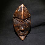 Passport Mask. Dan. 15,5 cm H. Ends 19th - early 20th