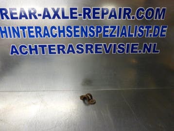 Beugel voor stoel, Opel Manta, tbv stoel vastzetten aan v..., Auto-onderdelen, Verzenden, Gebruikt, Opel