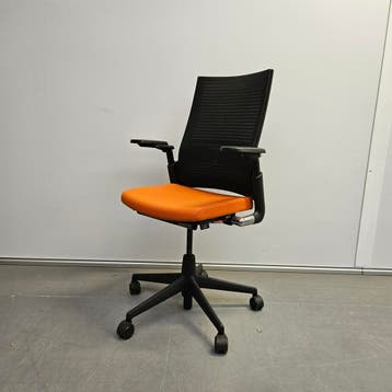 Ahrend 2020 bureaustoel - oranje stof / netweave zwarte stof, Ophalen of Verzenden, Nieuw