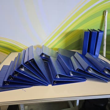 Set van 21 stuks blauwe klappers, Ophalen of Verzenden, Nieuw in verpakking