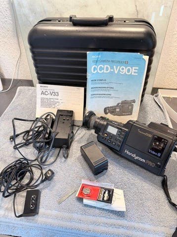 Sony Handycam PRO CCD-V90E PAL Video8 Camcorder –