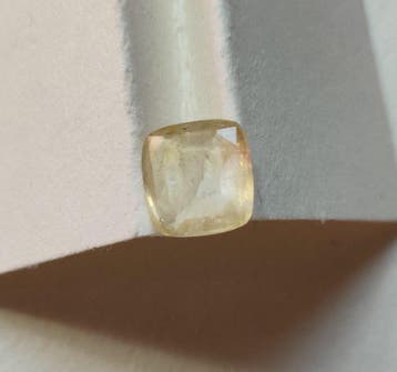 1 pcs Geel Saffier - 3.01 ct - Bellerophon Gemlab - Birmania, Sieraden, Tassen en Uiterlijk, Nieuw