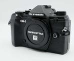 OM SYSTEM OM-5 Body + grip + remote  OCCASION (166), Ophalen of Verzenden, Zo goed als nieuw