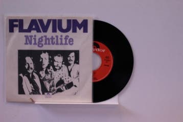 vinyl single 7 inch - Flavium - Nightlife, Verzenden, Zo goed als nieuw, 7 inch, Rock en Metal