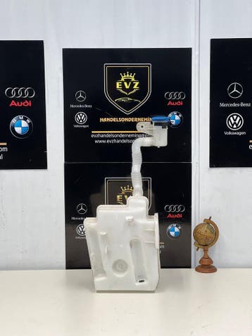 Skoda Octavia Combi ruitensproeier tank bj.2012 1K09554530, Gebruikt, Skoda