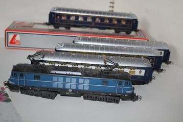 Lima H0 - 20 8027 L - Modeltrein (5) - Serie 15 + 4 autos, Nieuw