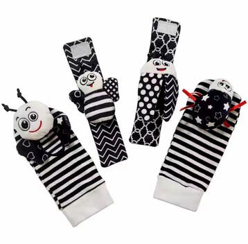 4-delige baby rammelaar set met 2 polsbandjes en 2 sokjes, Kinderen en Baby's, Verzenden, Nieuw, Kraamcadeau