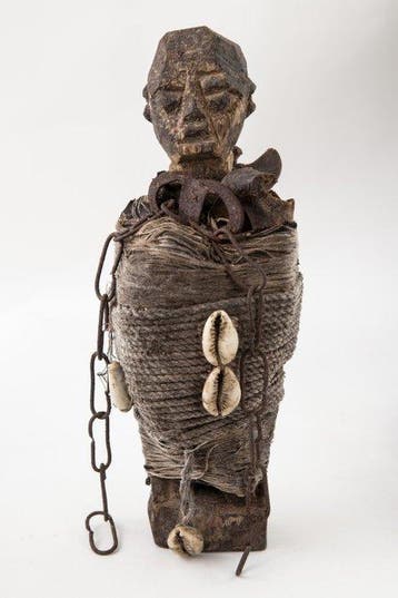 Mooi klein fetisj vaudou Fon. Vodoun, vodou, voodoo - Benin