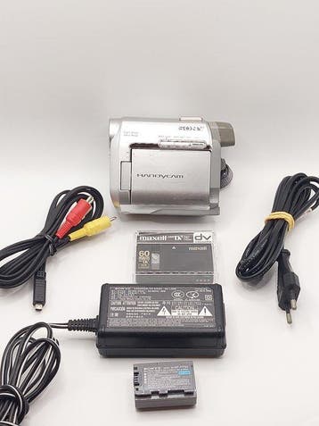 Sony DCR-HC18E Mini DV-DV camera