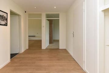 Te Huur 2 Kamer Appartement Denenburg In Den Haag, Huizen en Kamers, Huizen te huur, Den Haag, Den Haag, Direct bij eigenaar, Appartement