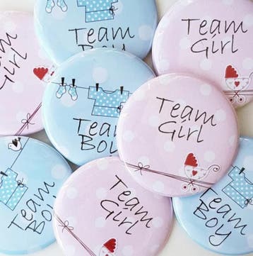 Set met 12 genderreveal buttons Team Boy en Team Girl, Hobby en Vrije tijd, Feestartikelen, Verzenden, Nieuw, Versiering, Geboorte of Huwelijk