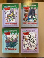 4 Hardcovers Donald Duck Club - Griezelbende + Geheimagent, Verzamelen, Disney, Ophalen of Verzenden, Zo goed als nieuw