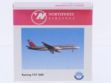 Schaal 1:500 Herpa 503716 Northwest Airlines Boeing 757-2..., Ophalen of Verzenden, Zo goed als nieuw