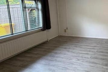 Studio Veenkampenweg in Emmen, Huizen en Kamers, Kamers te huur, 20 tot 35 m², Overige regio's