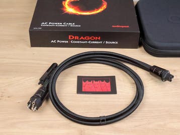 AudioQuest Dragon Source high end audio power cable 1,5 metr, Ophalen of Verzenden, Gebruikt, Overige kabels