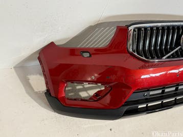 Volvo XC40 Voorbumper 31449359, Ophalen, Gebruikt, Voor, Bumper