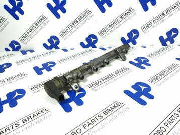 Common rail A 642 070 2995, Ophalen of Verzenden, Gebruikt, Mercedes-Benz
