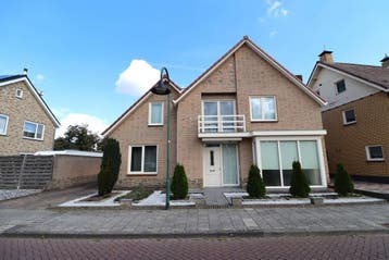 Te huur: Huis Bisschopsmolenstraat in Etten-Leur, Huizen en Kamers, Huizen te huur, Noord-Brabant, Etten-Leur