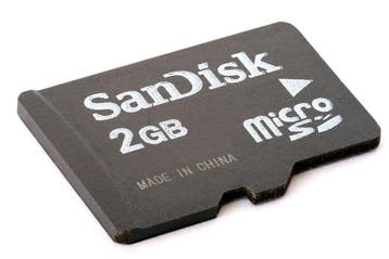 Micro SD Kaart - Nodig voor opslaan van spelvoortgang,, Ophalen of Verzenden, Zo goed als nieuw