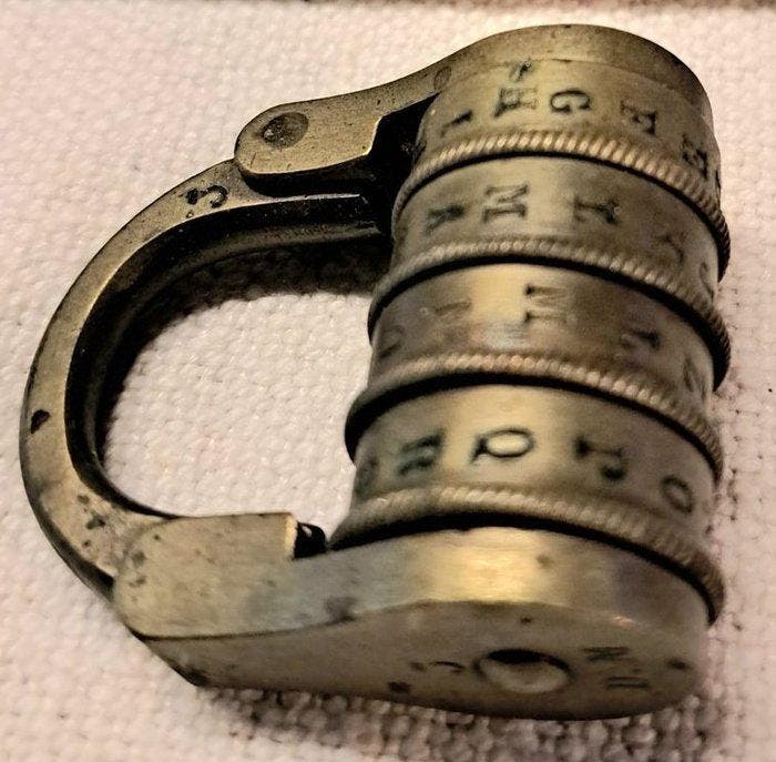 Hangslot - koperen combinatie slot, Antiek en Kunst, Curiosa en Brocante