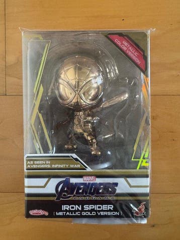 Hot Toys - Figuur - Hot toys COSBABY Iron Spider (METALLIC, Verzamelen, Film en Tv, Nieuw