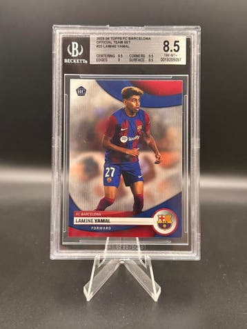 Beckett 8.5 Topps Team Set FC Barcelona Lamine Yamal #23, Verzenden, Zo goed als nieuw, Losse kaart