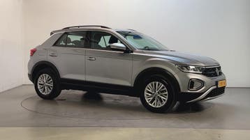 Zakelijke Lease |  Volkswagen T-Roc 1.5 TSI 150pk DSG Life N, Automaat, Stof, Gebruikt, Euro 6