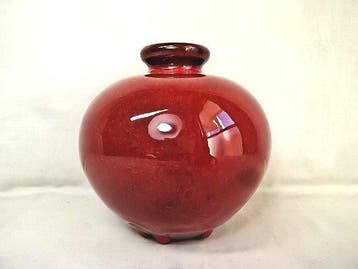 Vaas - Moriyama Ware oxidatief gebakken aardewerk (AKAYAKI)