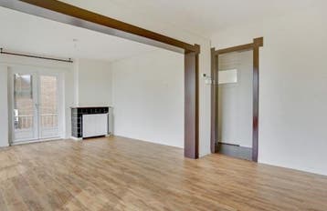 Te Huur 4 Kamer Appartement Huissensestraat In Arnhem, Huizen en Kamers, Huizen te huur, Gelderland, Direct bij eigenaar, Appartement
