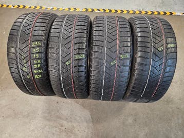 235/35/19 91V RO1 PIRELLI WINTERBANDEN 6MM PROFIEL 4X, Gebruikt, Winterbanden, 235 mm, Band(en)