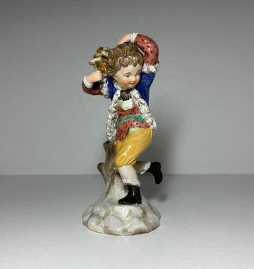 Royal Copenhagen - Beeldje - Antique RC #12189 Juliane Marie