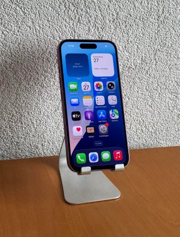 Apple iPhone 16 128GB Roze / Garantie / Nette staat, 128 GB, Refurbished, IPhone 16, Ophalen of Verzenden