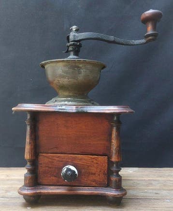 Koffiemolen - Hout - Oude molen