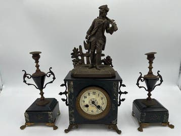 Klok en garnituur set (3) - Marmer, Zinklegering - 1850-1900, Antiek en Kunst