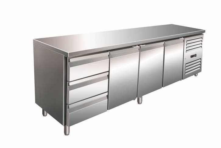 Gekoelde RVS werkbank | 3 deuren | 3 laden | 223 x 70 x 8..., Zakelijke goederen, Horeca | Keukenapparatuur, Verzenden