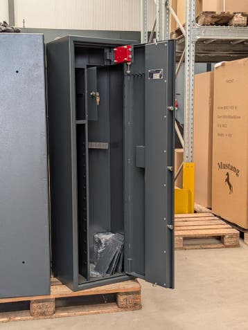 MustangSafes GE-450-K-L (demo) met dubbelbaard sleutelslot, Ophalen of Verzenden, Gebruikt, Brandkast