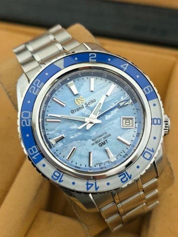 Grand Seiko - Hi-Beat 36000 GMT “Sea of Clouds” 25th, Nieuw