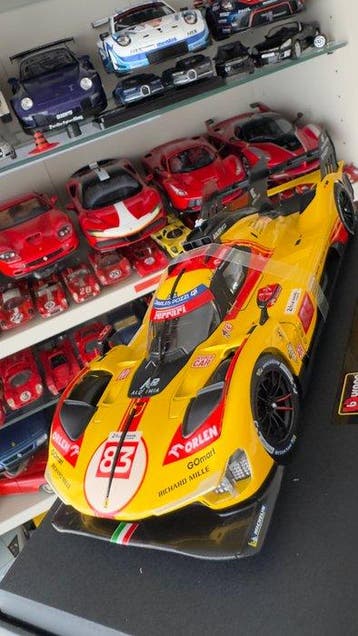 Bburago - Modelauto - Ferrari 499P #83 24h LeMans 2024 -, Nieuw
