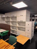 300+ Steelcase Flexbox modulaire lockers/kastjes teab, Vergader- of Presentatieruimte, Ophalen, Gebruikt, Kast