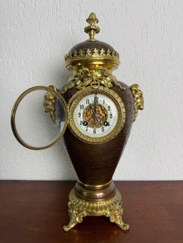 Klok - Antiek - Gepatineerd brons - 1850-1900 - S. Marti