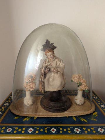 Escuela española - sculptuur, Antiguo niño Jesús Cap i