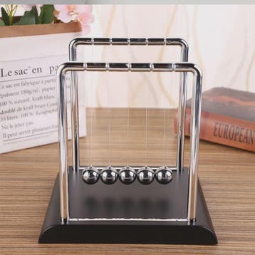 Newton's Cradle: Wetenschappelijk Pendel Speelgoed voor Bure, Verzenden, Nieuw