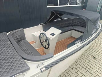 Elegance 635 deluxe - 30 pk Tohatsu | Nieuw | Actieprijs!, Nieuw, Kussenset, Buitenboordmotor, Polyester
