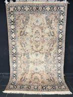 Kaschmir Seide - Tapijt - 195 cm - 125 cm, Huis en Inrichting, Stoffering | Tapijten en Kleden, Nieuw