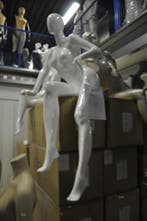 *TIP*  Exclusief a merk damesfiguur zittend, Zakelijke goederen, Kantoor en Winkelinrichting | Winkel en Inventaris, Ophalen of Verzenden
