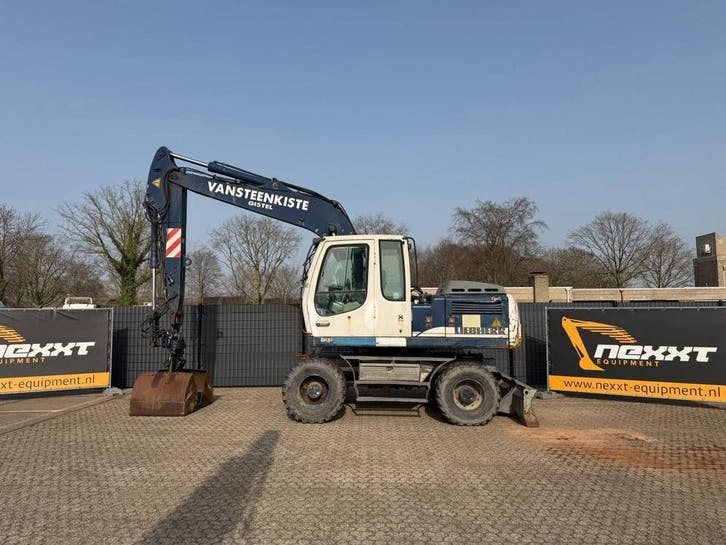 Veiling: Wielgraafmachine Liebherr A900C Diesel 88kW 2003, Zakelijke goederen, Machines en Bouw | Kranen en Graafmachines, Graafmachine