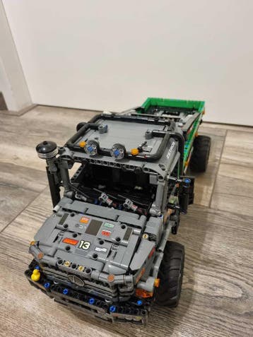 LEGO Technic 4x4 Mercedes Benz Zetros Trial Truck 42129, Verzenden, Lego, Zo goed als nieuw, Technic