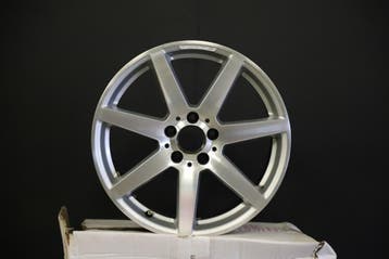Velgen Mercedes-Benz C-Klasse AMG W204 Origineel, Auto-onderdelen, Banden en Velgen, Ophalen, 18 inch, Gebruikt, Velg(en)