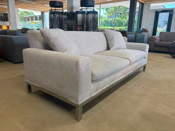 Minotti 2-zitsbank beige – Designbank – Direct leverbaar, Ophalen of Verzenden, Zo goed als nieuw